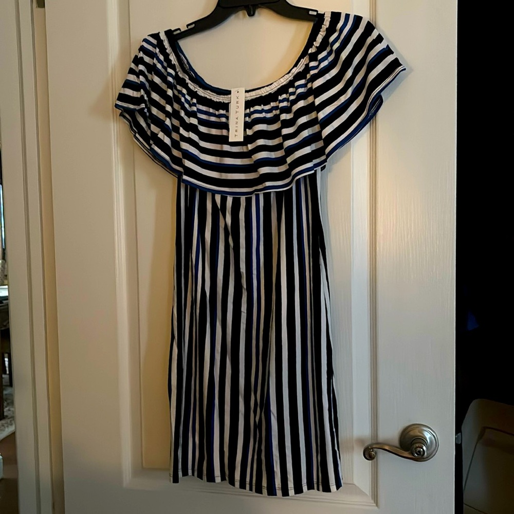 Trina Turk, black white and blue dress extra small
